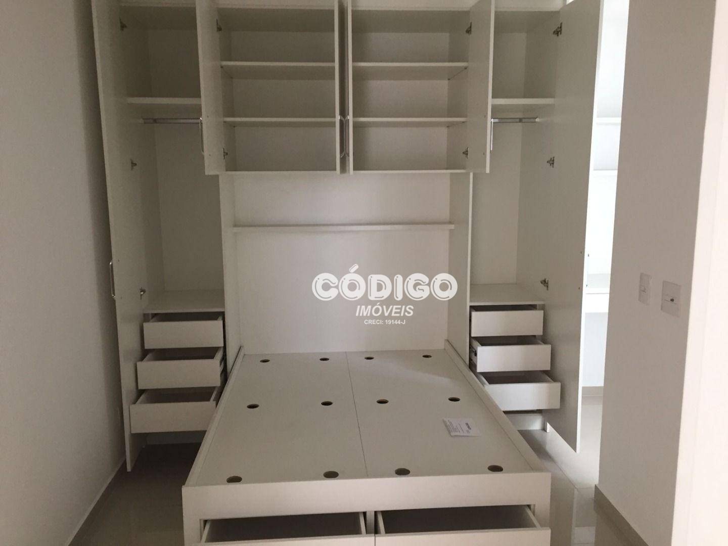 Apartamento à venda com 2 quartos, 60m² - Foto 14