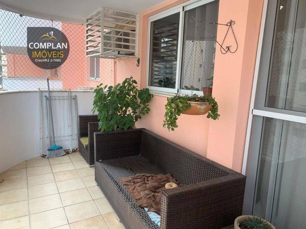 Apartamento à venda com 3 quartos, 83m² - Foto 21