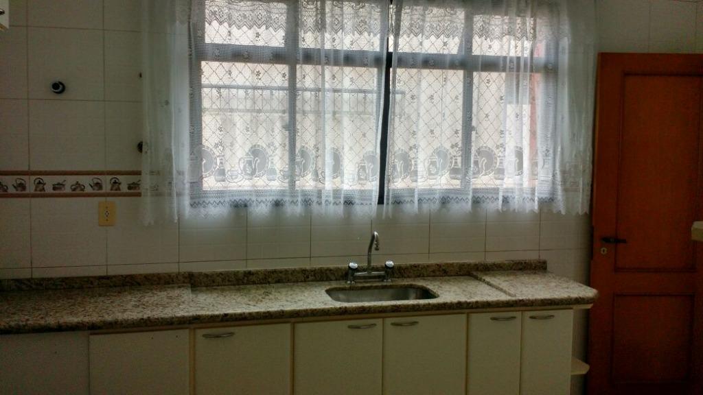 Apartamento à venda com 3 quartos, 130m² - Foto 1