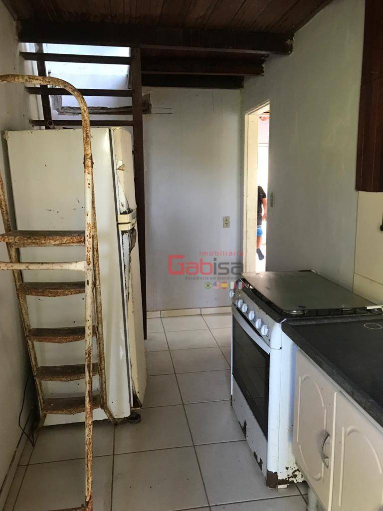 Casa à venda com 3 quartos, 144m² - Foto 13