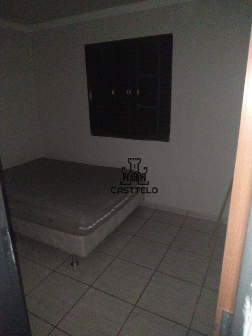 Apartamento à venda com 2 quartos, 48m² - Foto 2