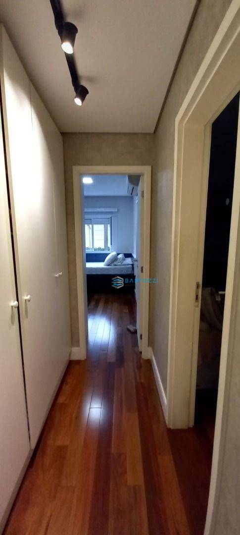 Apartamento à venda com 4 quartos, 179m² - Foto 22