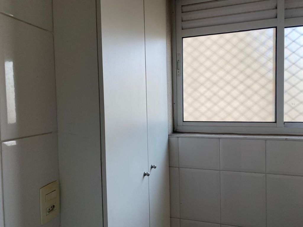 Apartamento à venda e aluguel com 2 quartos, 75m² - Foto 7