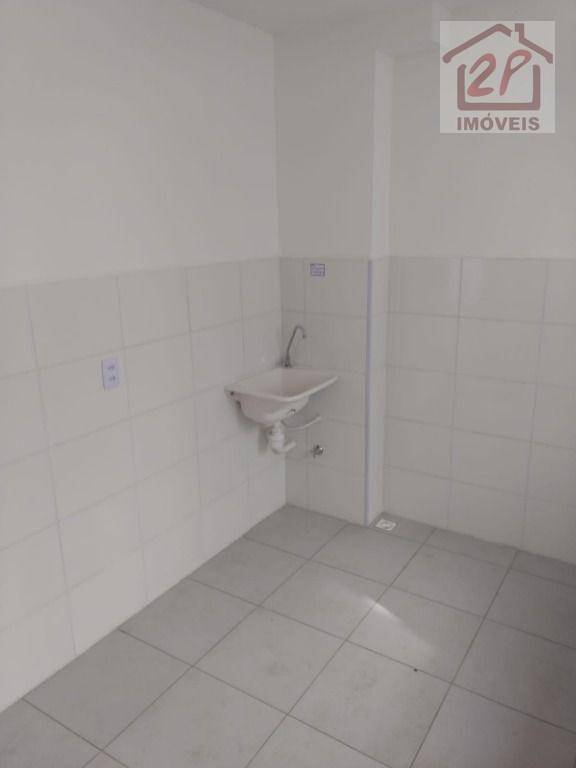 Apartamento para alugar com 2 quartos, 40m² - Foto 16