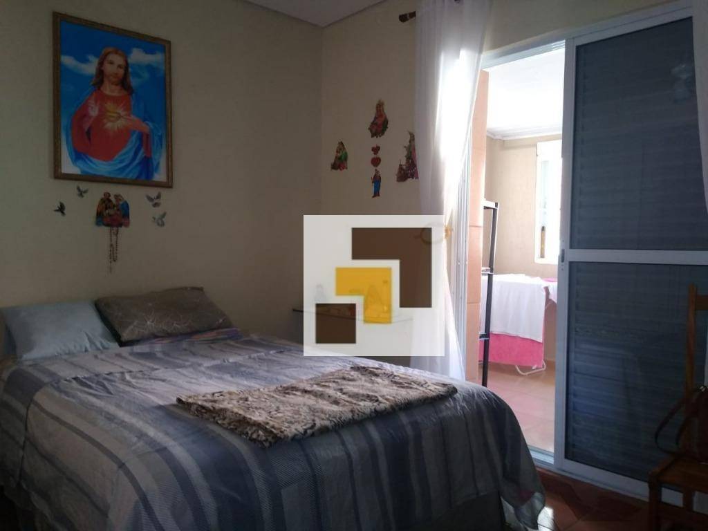 Sobrado à venda e aluguel com 3 quartos, 180m² - Foto 9