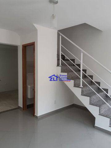 Sobrado à venda com 2 quartos, 60m² - Foto 11