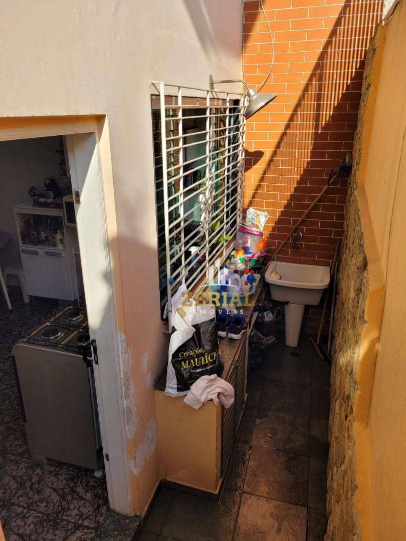 Sobrado à venda com 3 quartos, 294m² - Foto 24