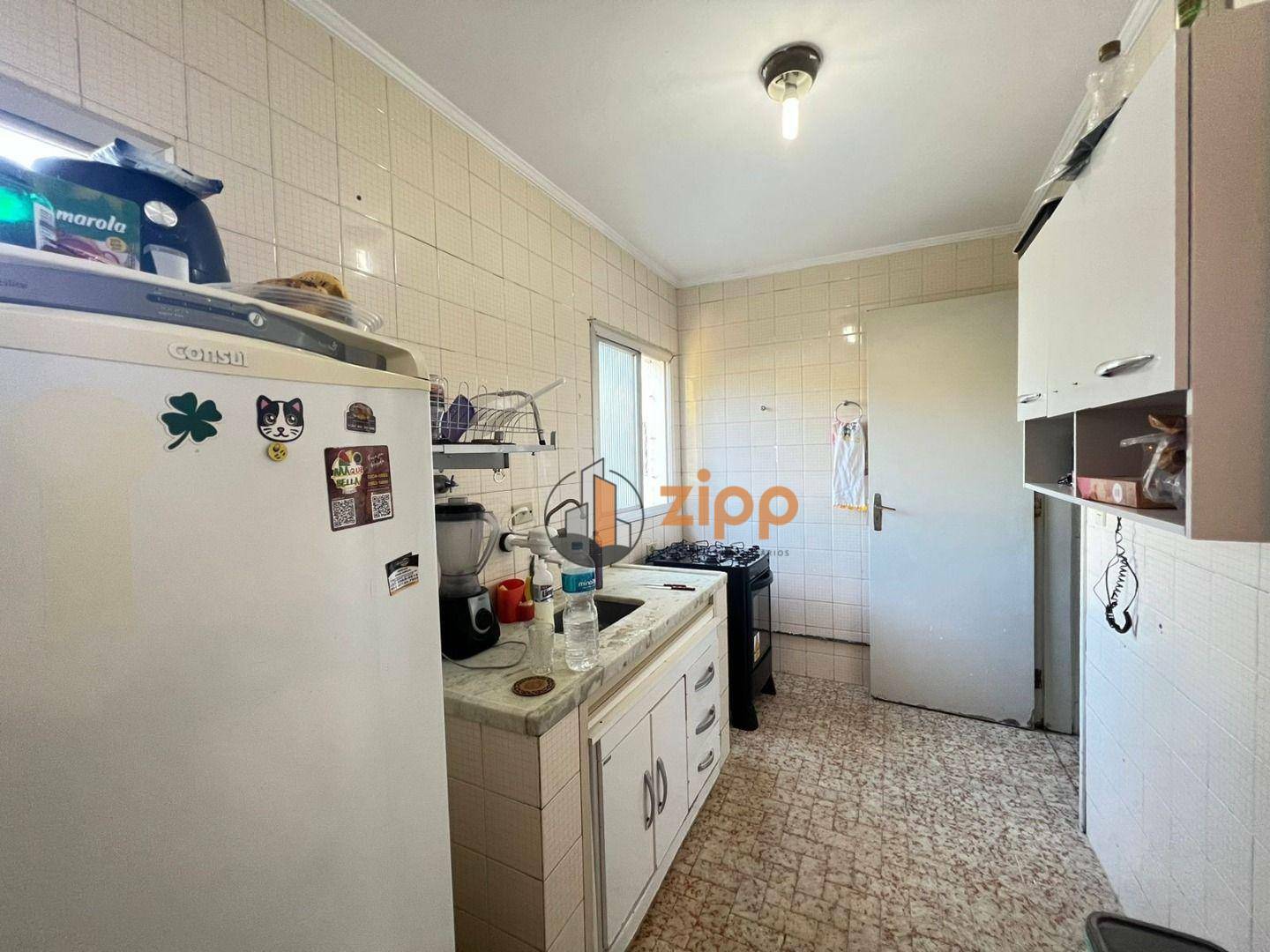 Apartamento à venda com 2 quartos, 80m² - Foto 5