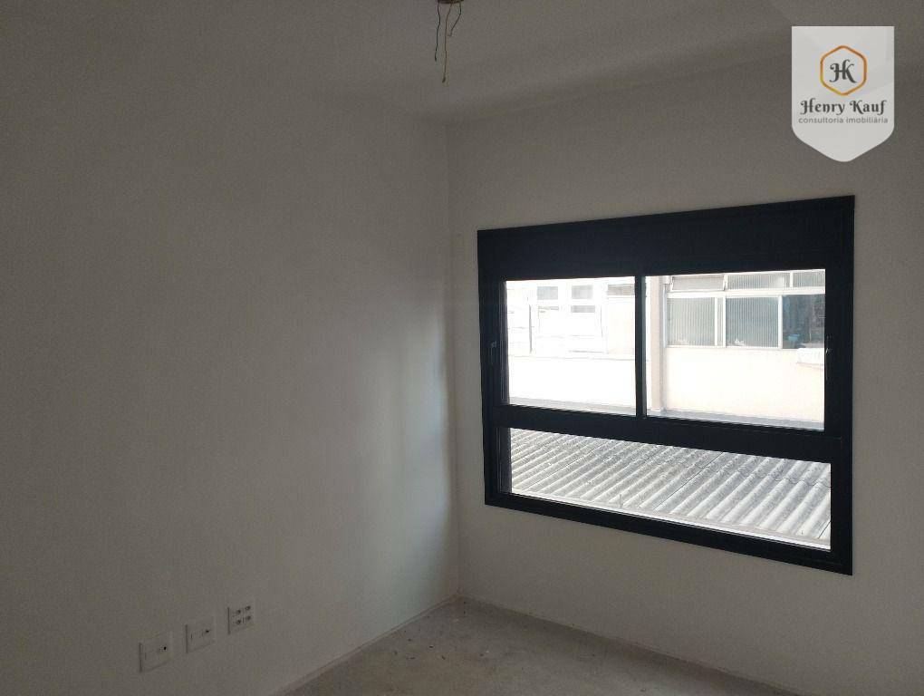 Apartamento à venda com 3 quartos, 209m² - Foto 46