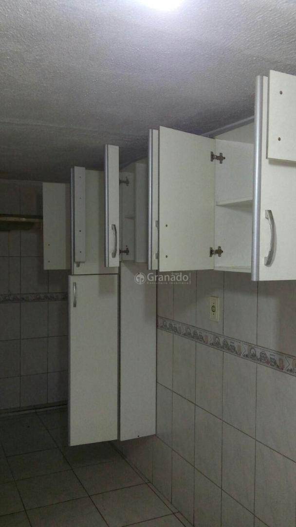 Sobrado à venda com 3 quartos, 180m² - Foto 4