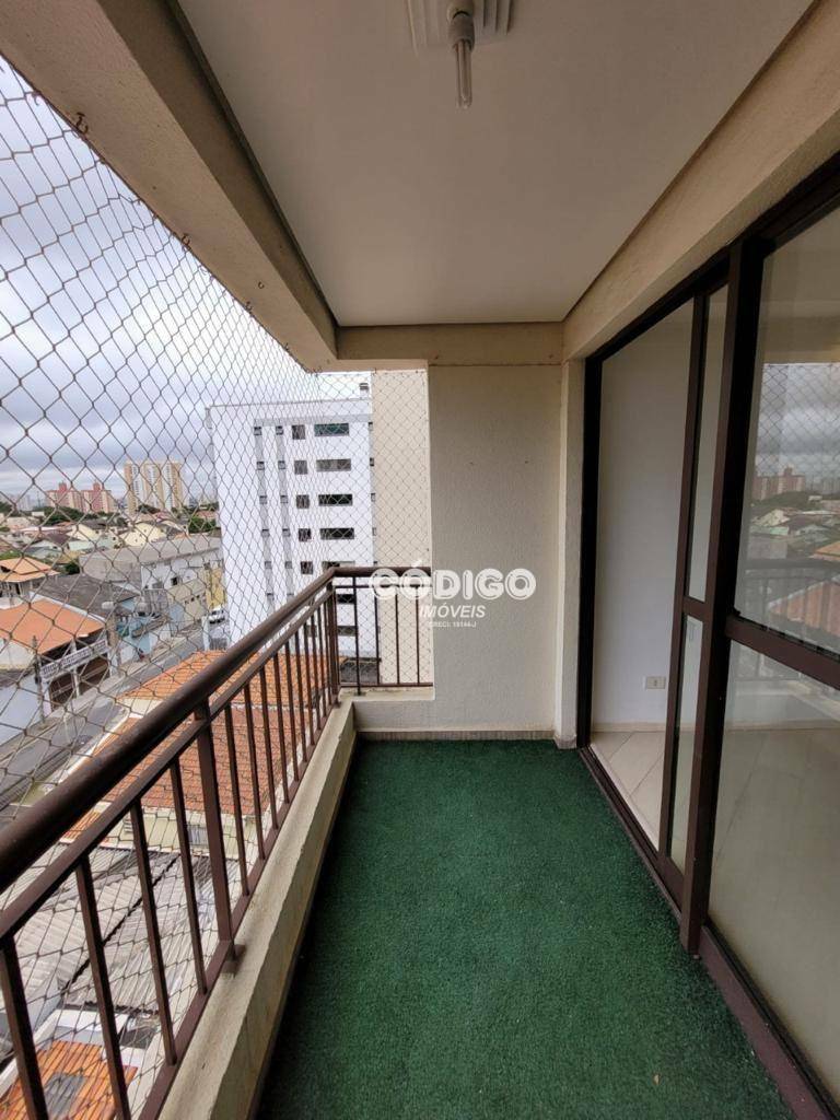 Apartamento à venda com 3 quartos, 97m² - Foto 2