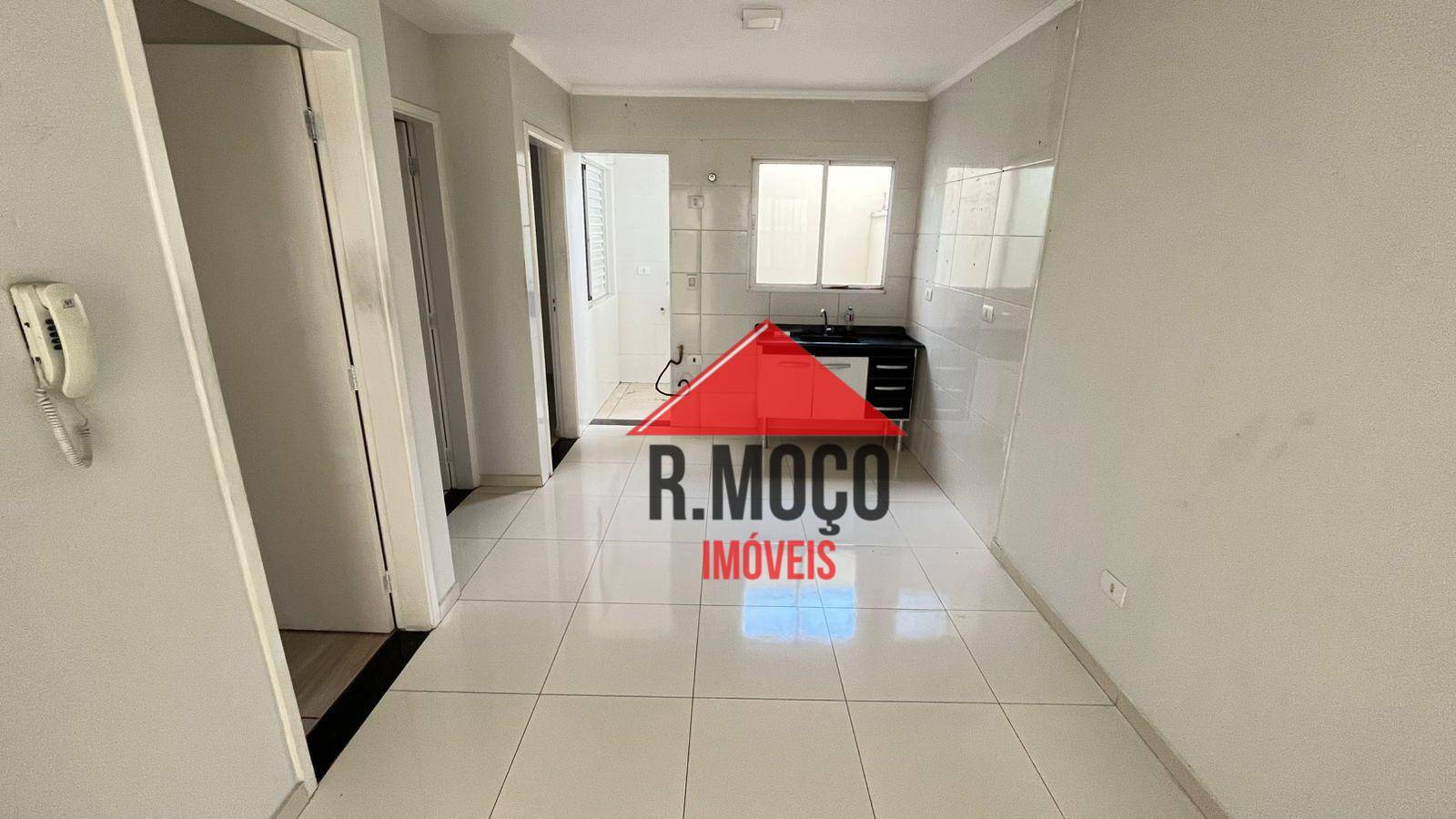 Apartamento para alugar com 2 quartos, 40m² - Foto 1