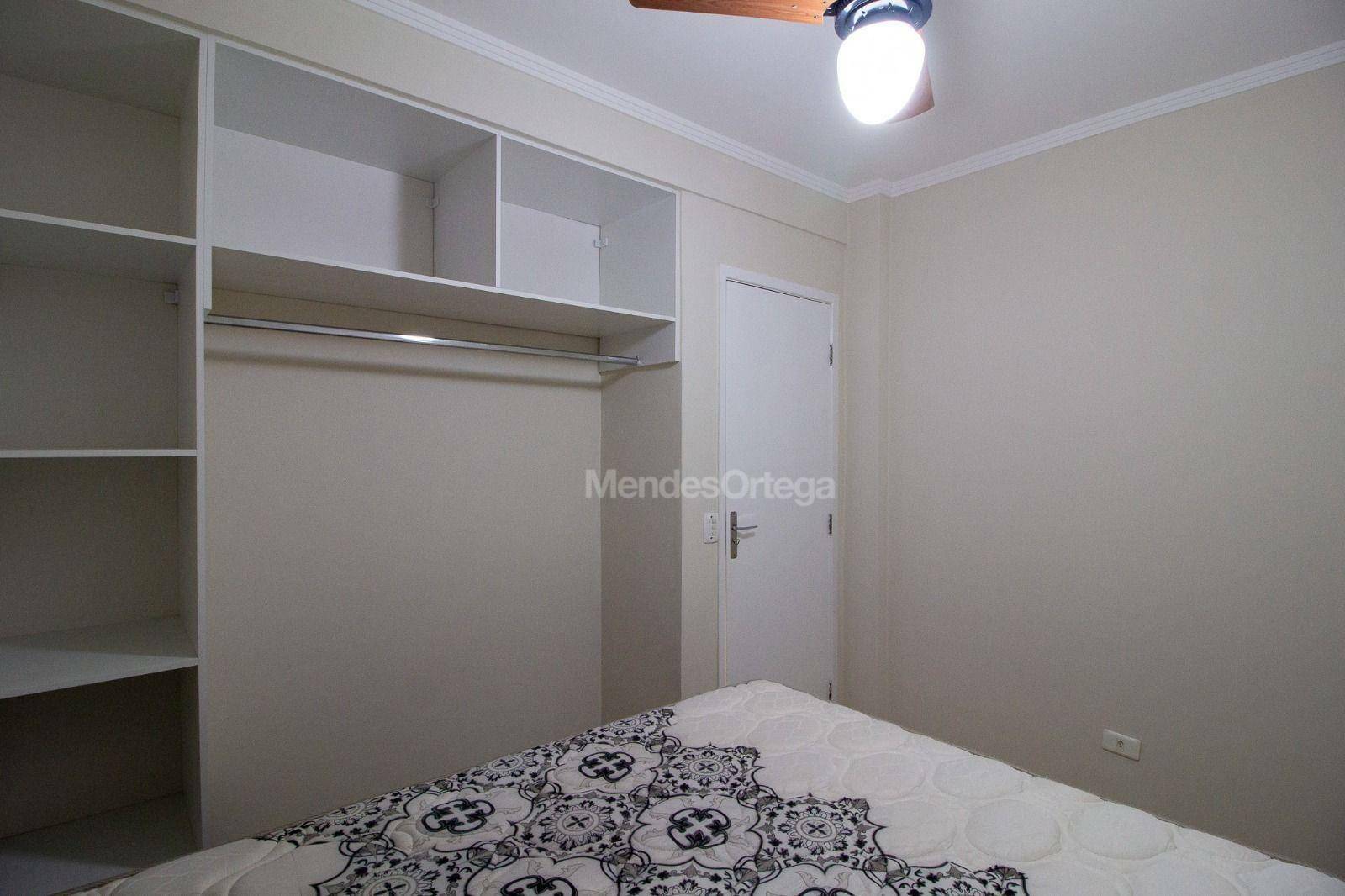 Apartamento para alugar com 3 quartos, 70m² - Foto 10