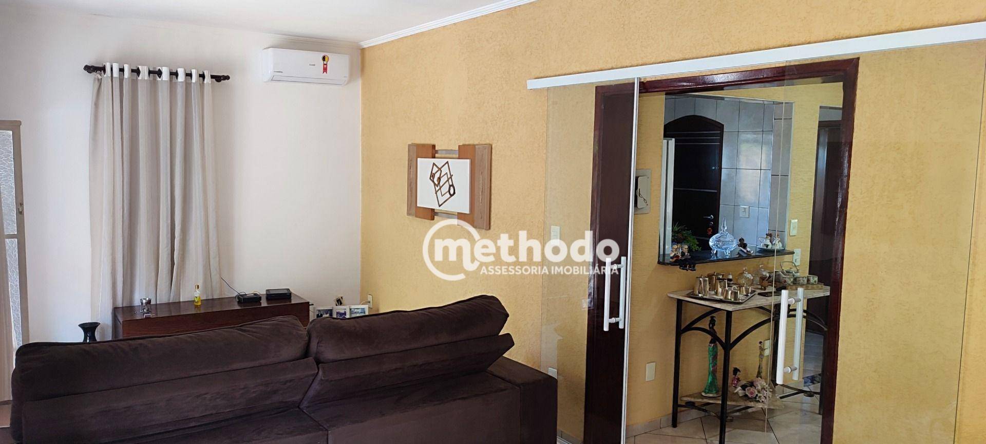 Casa à venda com 3 quartos, 285m² - Foto 4