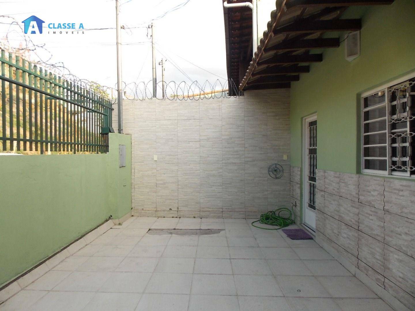 Casa à venda com 2 quartos, 115m² - Foto 32