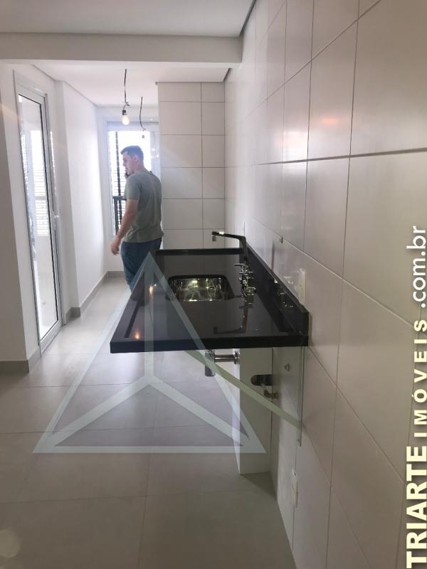 Apartamento à venda com 3 quartos, 113m² - Foto 5