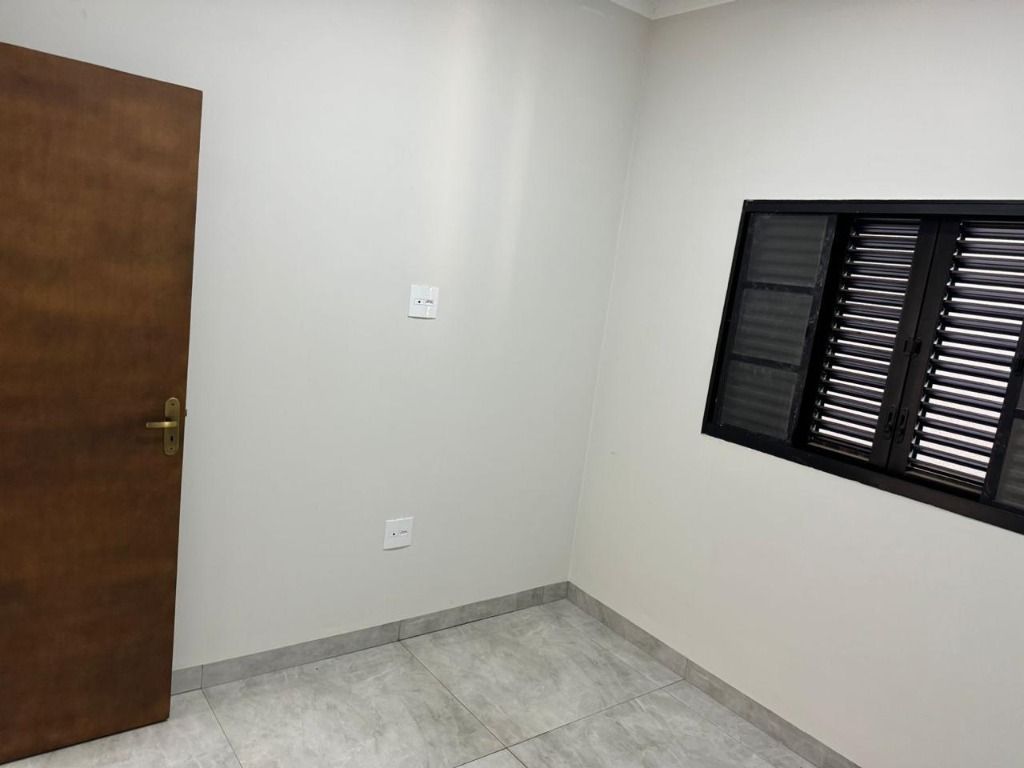 Casa à venda com 3 quartos, 95m² - Foto 13