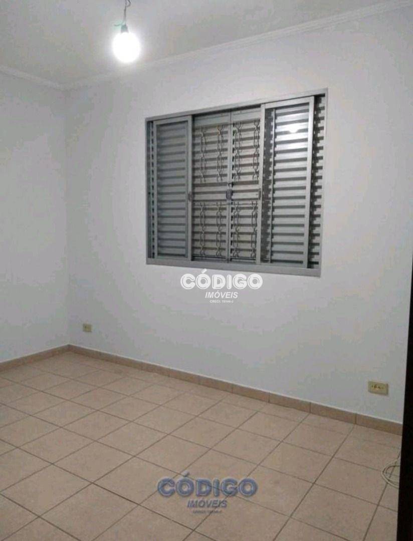 Sobrado para alugar com 3 quartos, 210m² - Foto 4