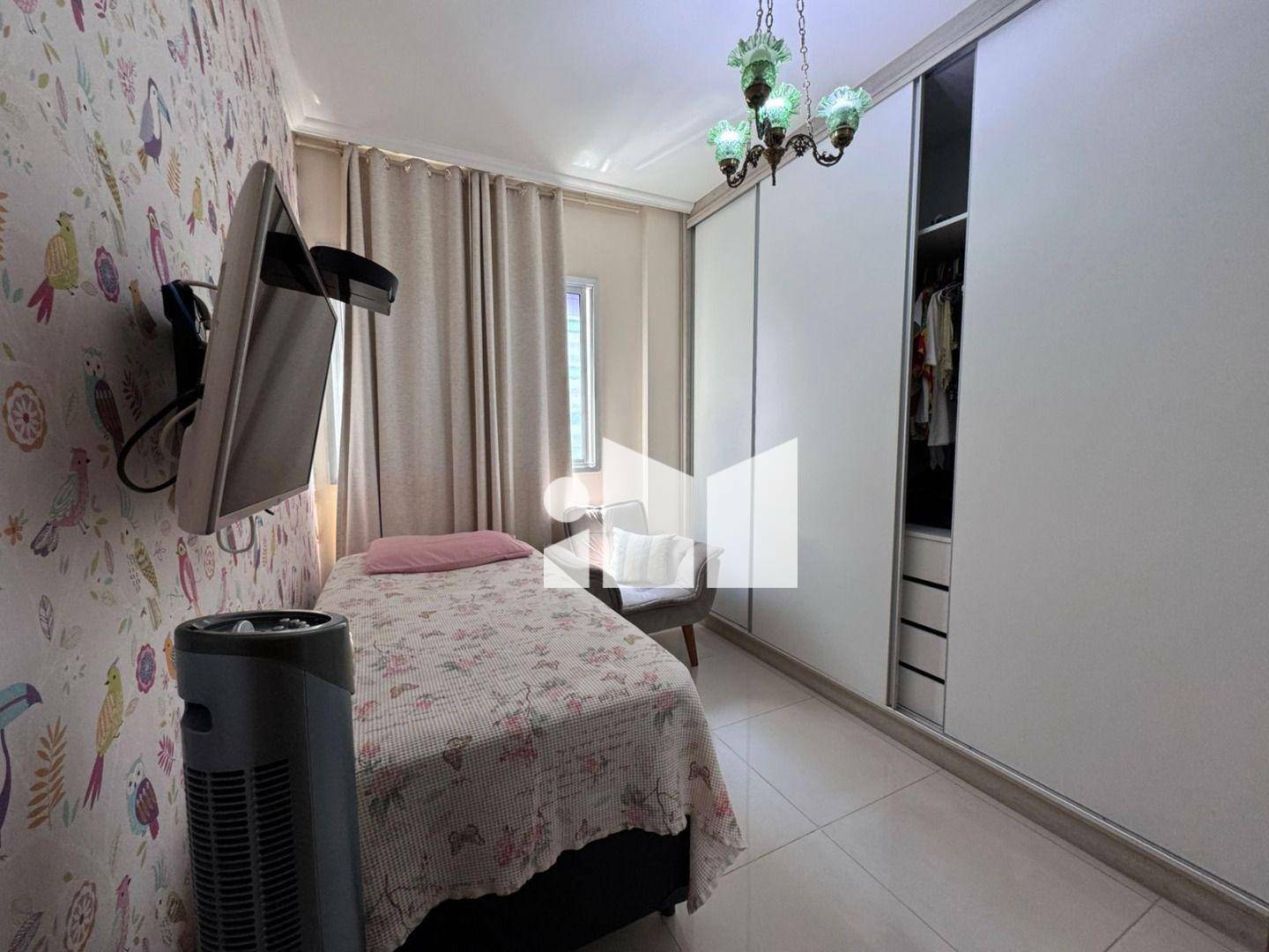 Apartamento à venda com 4 quartos, 159m² - Foto 10