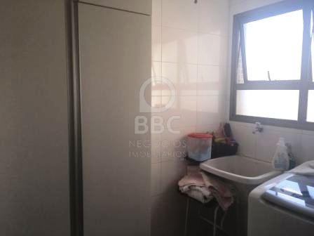 Apartamento à venda com 3 quartos, 107m² - Foto 11