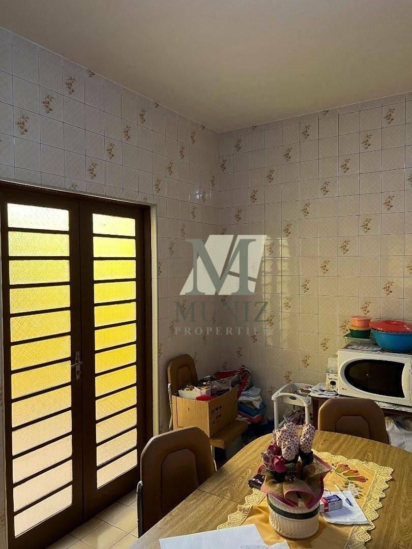 Casa à venda com 3 quartos, 124m² - Foto 10