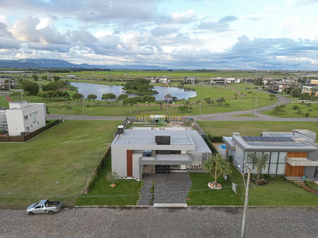 Casa de Condomínio à venda com 4 quartos, 268m² - Foto 10