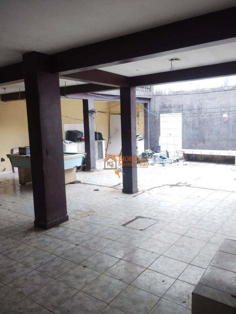 Sobrado à venda com 5 quartos, 270m² - Foto 47