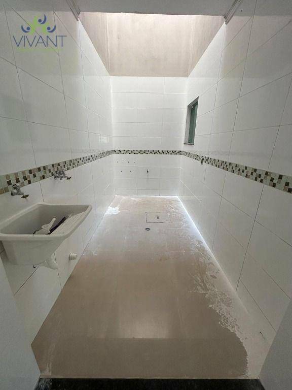 Sobrado à venda com 2 quartos, 170M2 - Foto 5