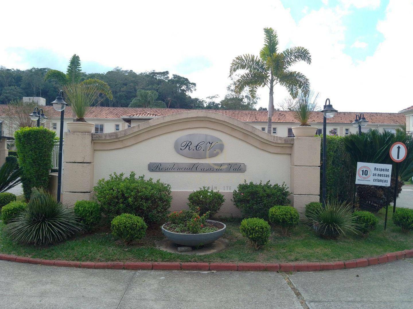 Casa de Condomínio à venda e aluguel com 3 quartos, 84m² - Foto 22