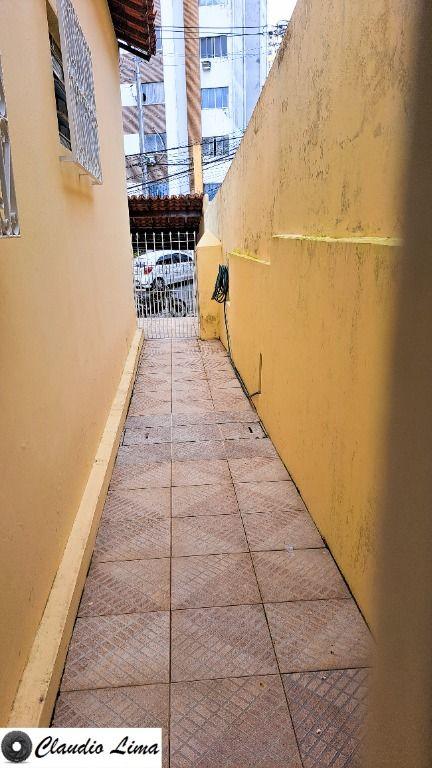 Casa à venda com 2 quartos, 185m² - Foto 18