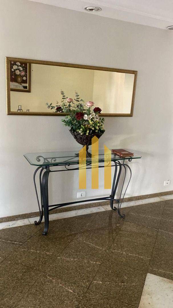 Apartamento à venda com 2 quartos, 82m² - Foto 4