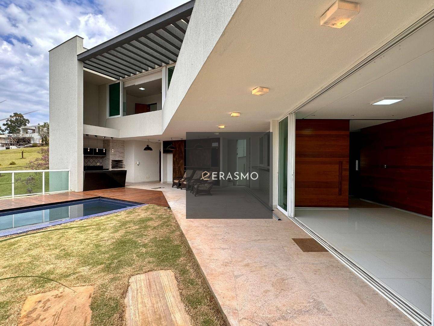 Casa de Condomínio à venda com 3 quartos, 300m² - Foto 4