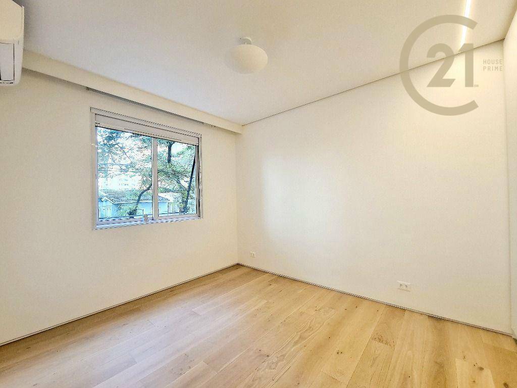 Apartamento à venda com 3 quartos, 211m² - Foto 56