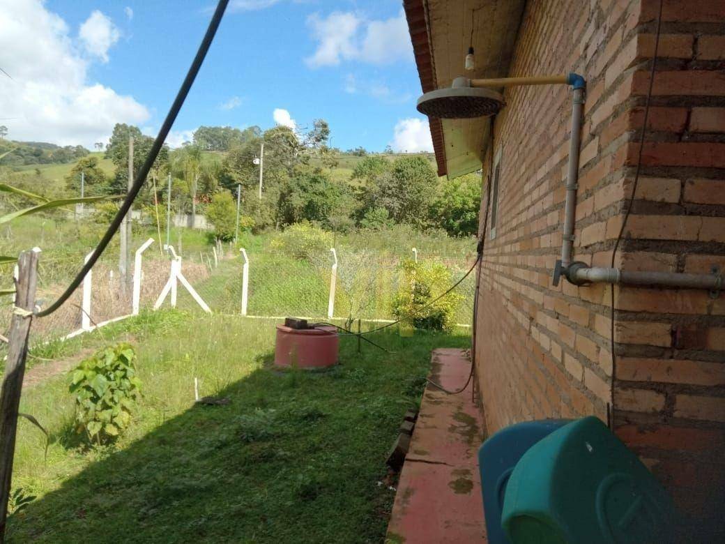 Chácara à venda com 2 quartos, 100m² - Foto 15