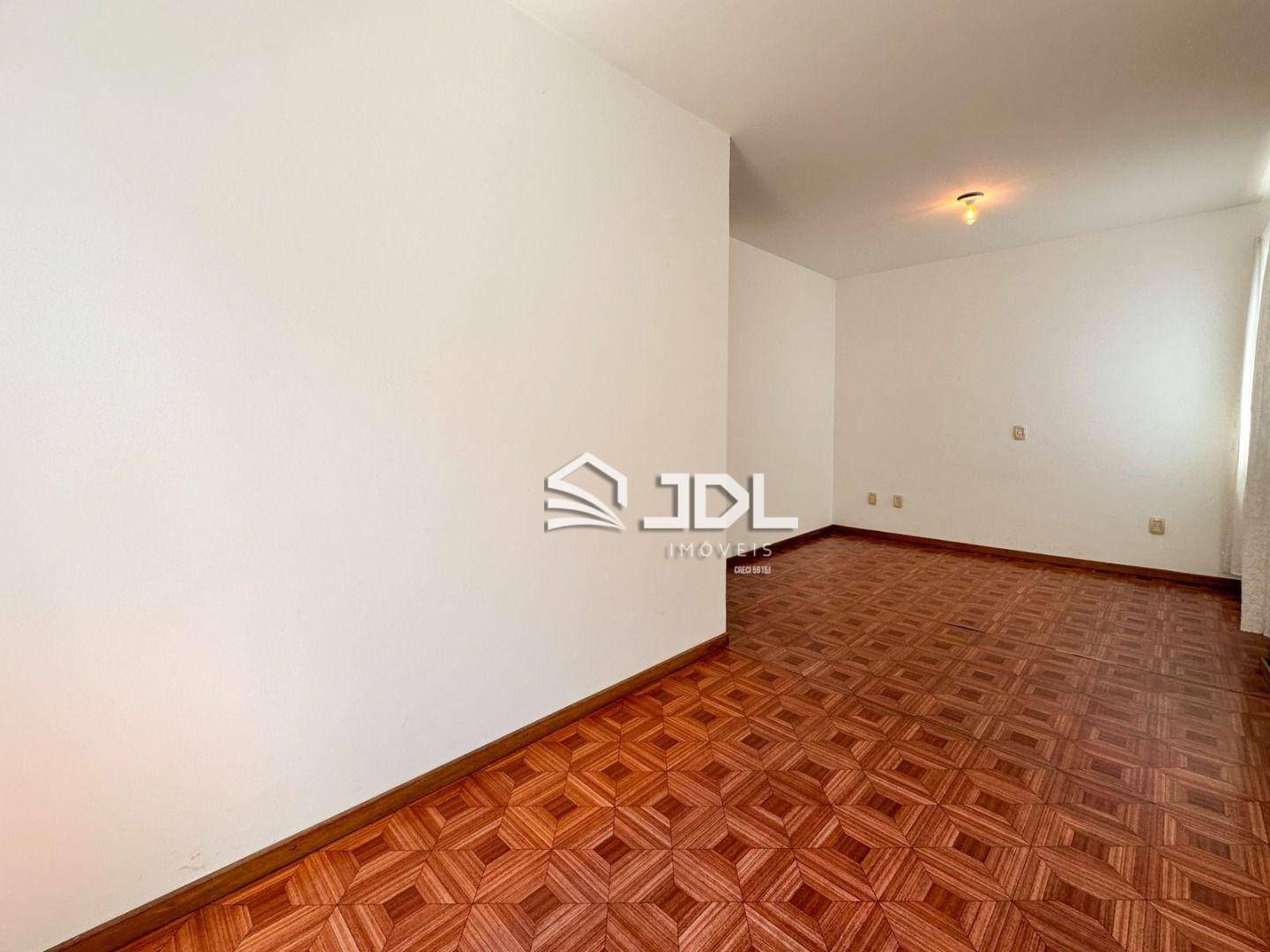 Apartamento à venda com 3 quartos, 110m² - Foto 19