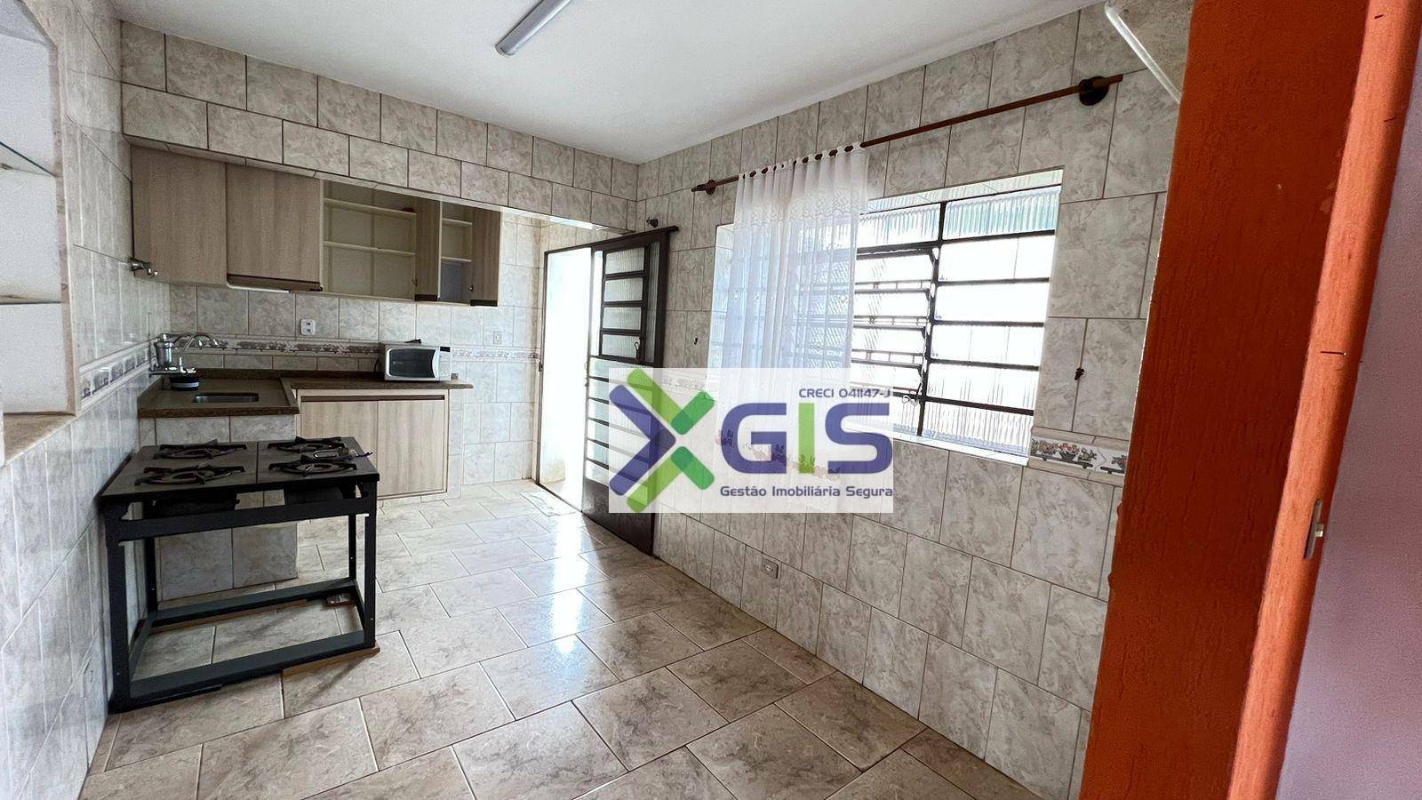 Casa de Condomínio à venda com 3 quartos, 241m² - Foto 30