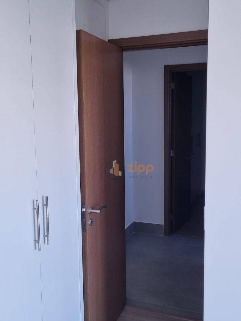 Apartamento para alugar com 2 quartos, 74m² - Foto 21