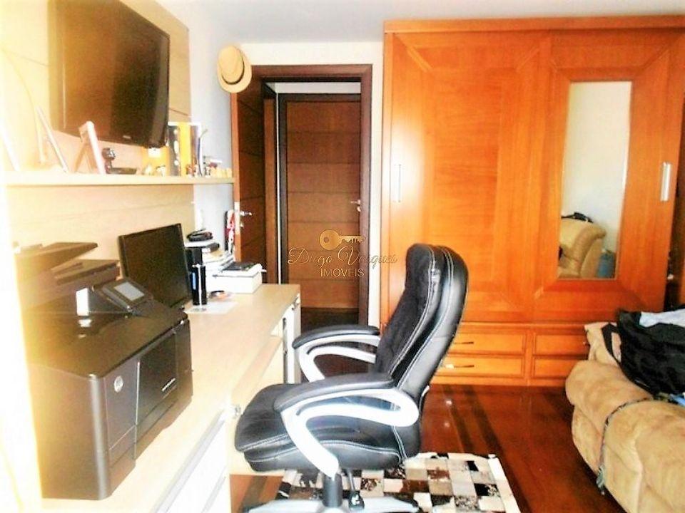 Cobertura à venda com 3 quartos, 225m² - Foto 7