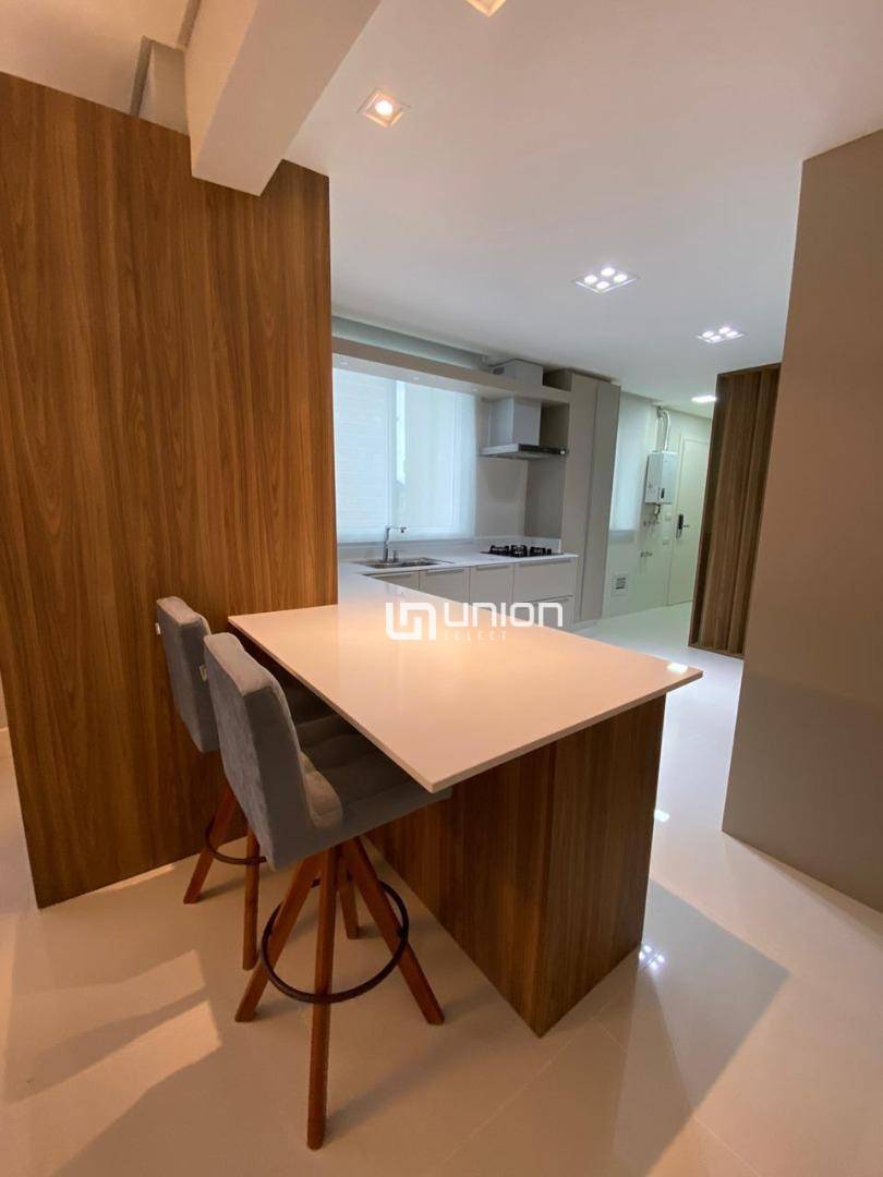 Apartamento à venda com 3 quartos, 152m² - Foto 5