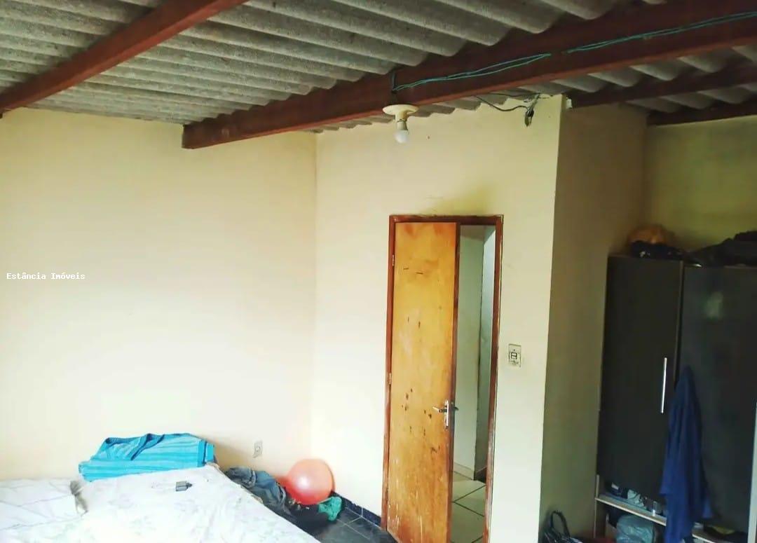 Casa à venda com 3 quartos, 300m² - Foto 4