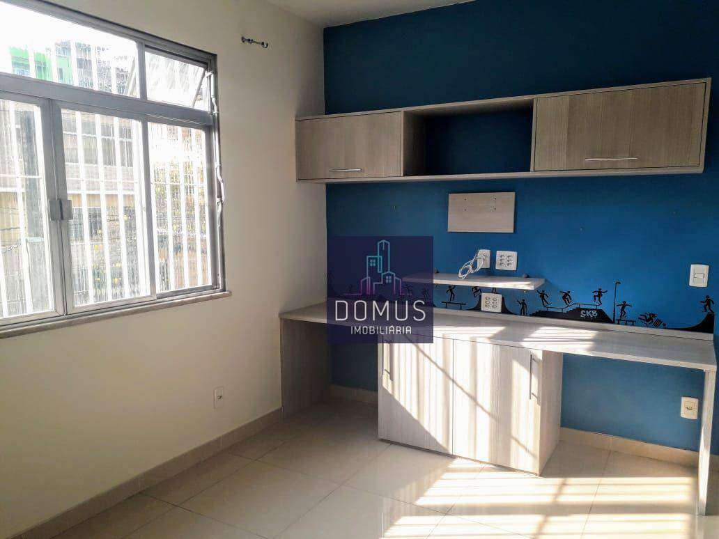 Casa à venda com 3 quartos, 198m² - Foto 5