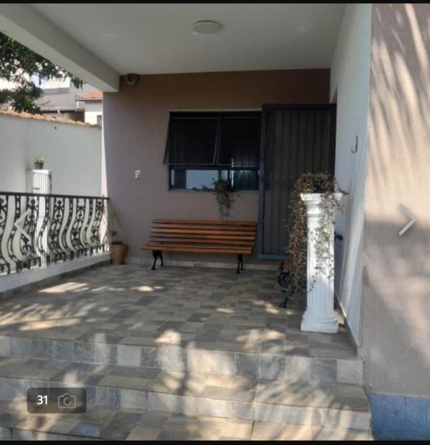 Casa à venda com 3 quartos, 301m² - Foto 4