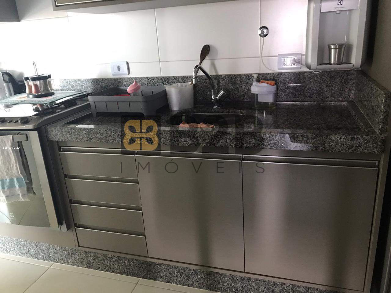 Apartamento à venda com 3 quartos, 81m² - Foto 9