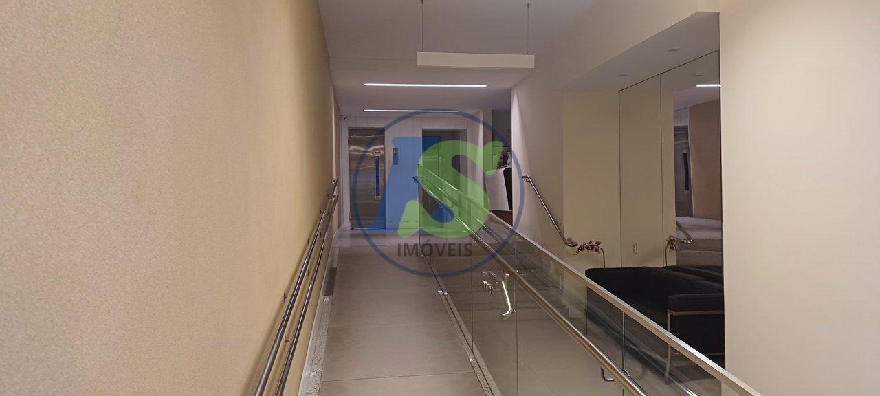 Apartamento à venda com 3 quartos, 136m² - Foto 2