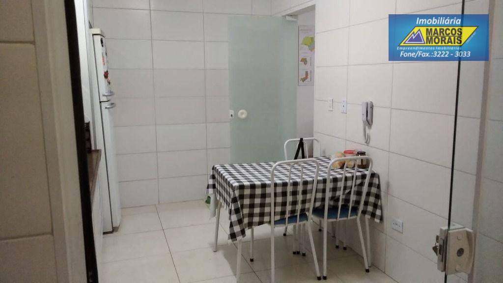 Apartamento à venda com 3 quartos, 93m² - Foto 9