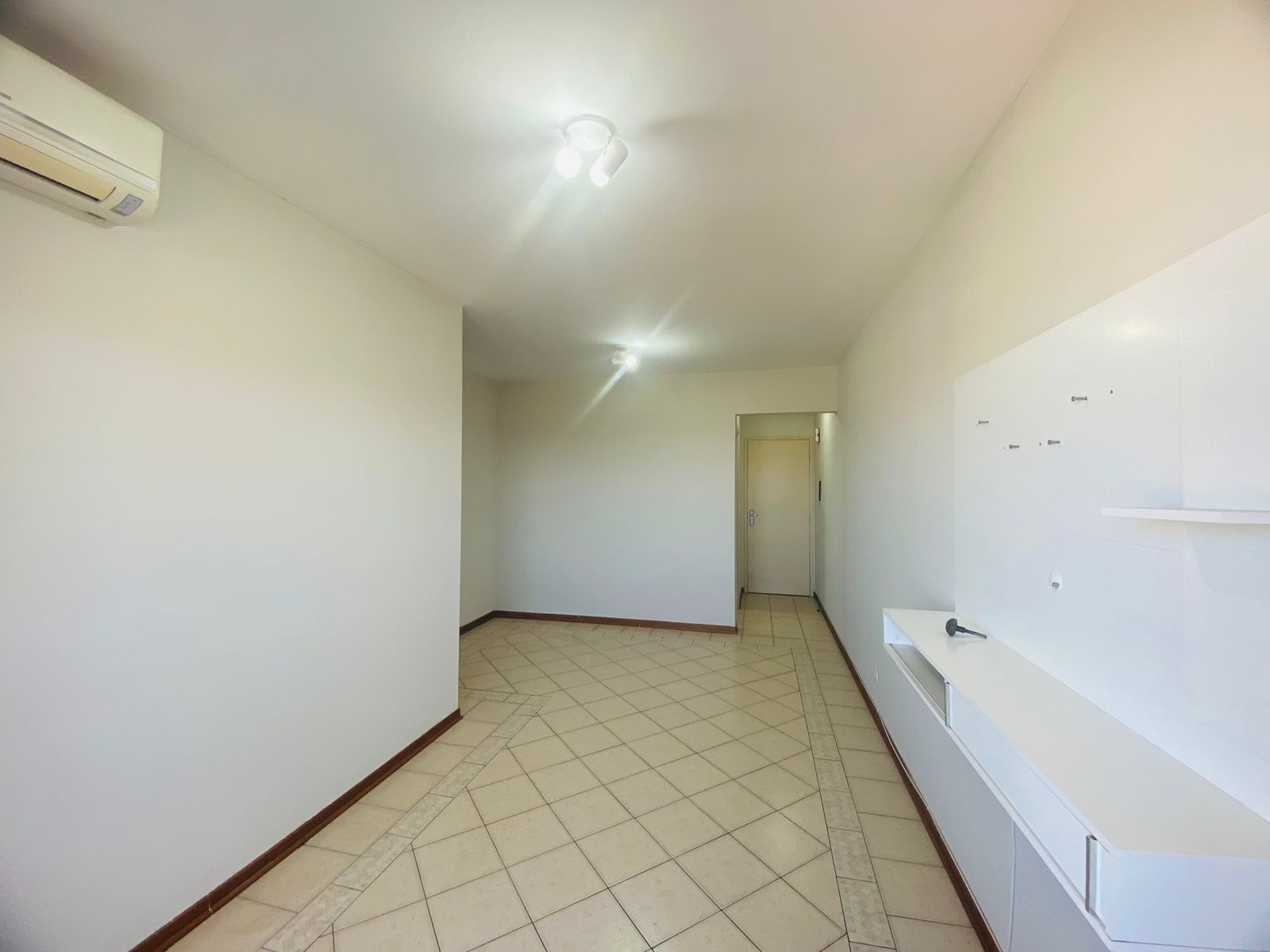 Apartamento para alugar com 2 quartos, 67m² - Foto 1