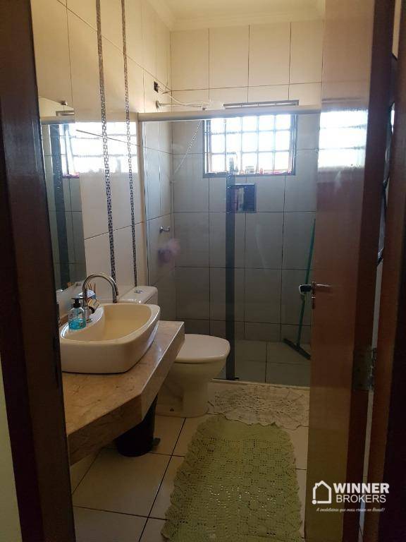 Casa à venda com 3 quartos, 230m² - Foto 9