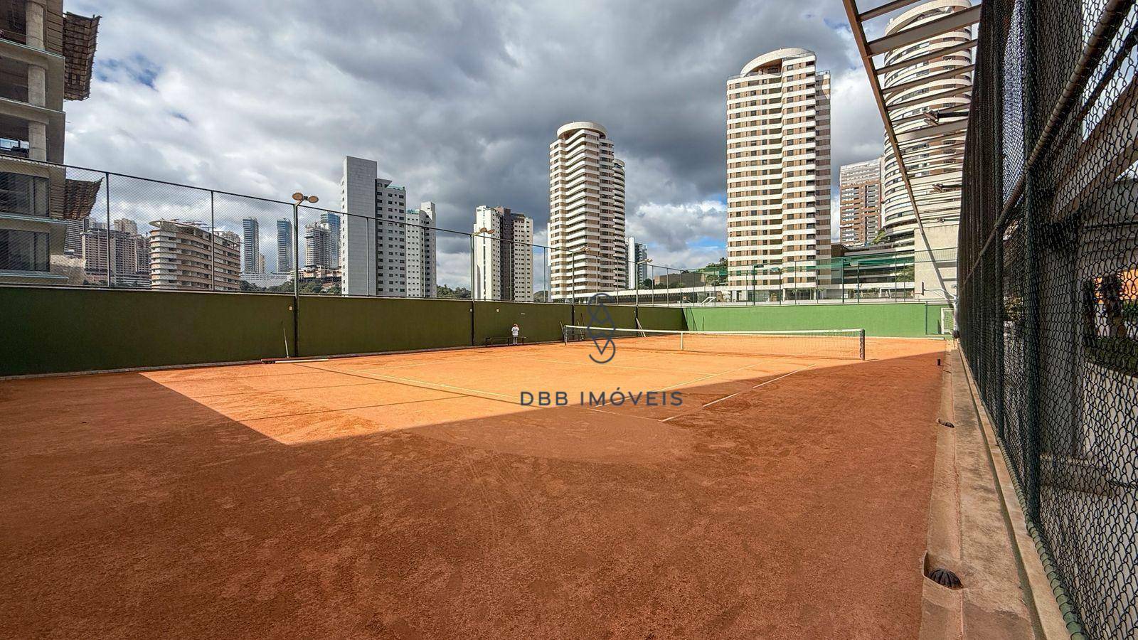 Apartamento à venda com 4 quartos, 163m² - Foto 44