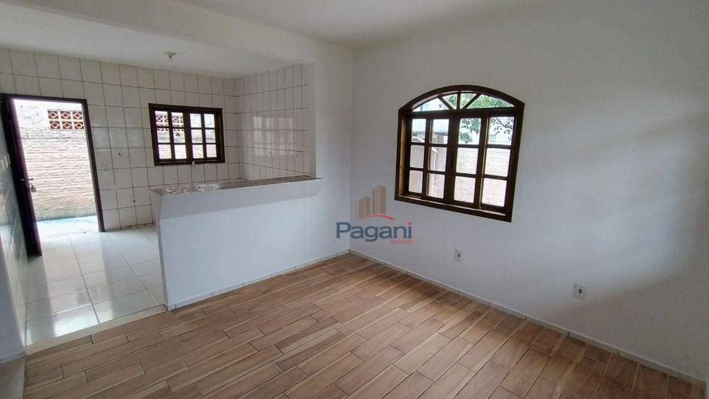 Casa para alugar com 2 quartos, 60m² - Foto 7