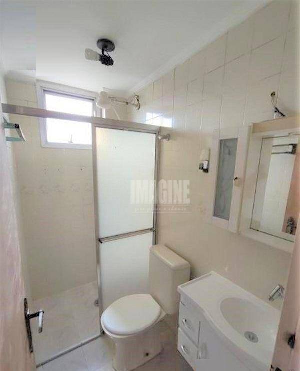 Apartamento à venda com 2 quartos, 56m² - Foto 11